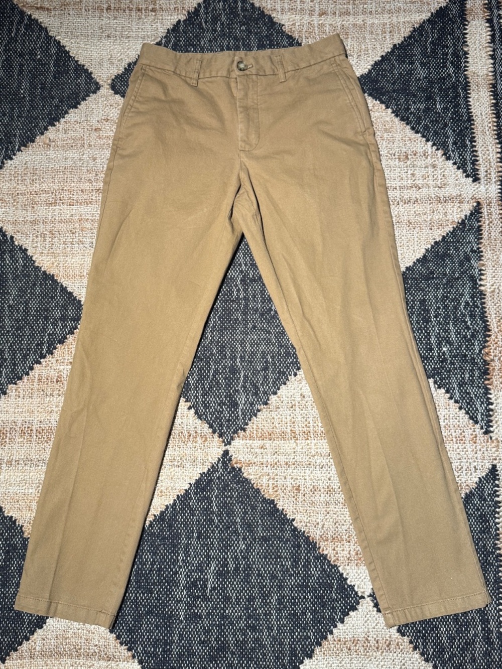 Old Navy Men’s Slim-Fit Tan Chino Pants – Size 29 x 30
